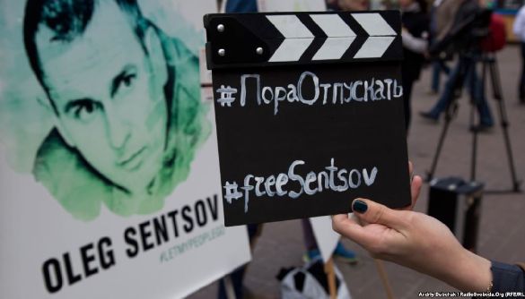 1-2 червня по всьому світу пройде акція #SaveOlegSentsov. Ініціатори шукають волонтерів