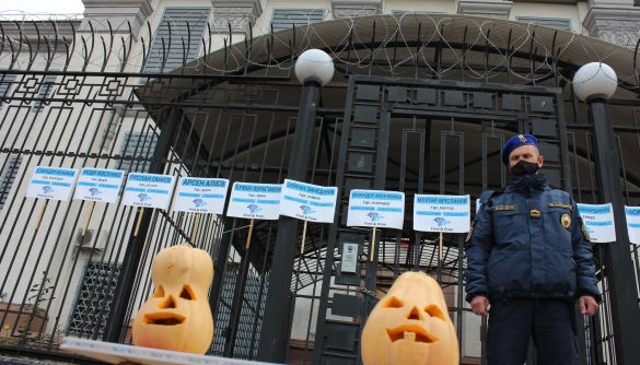 «КримSOS» провела акцію, присвячену жертвам насильницьких зникнень у Криму